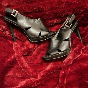 Jessica Simpson heels